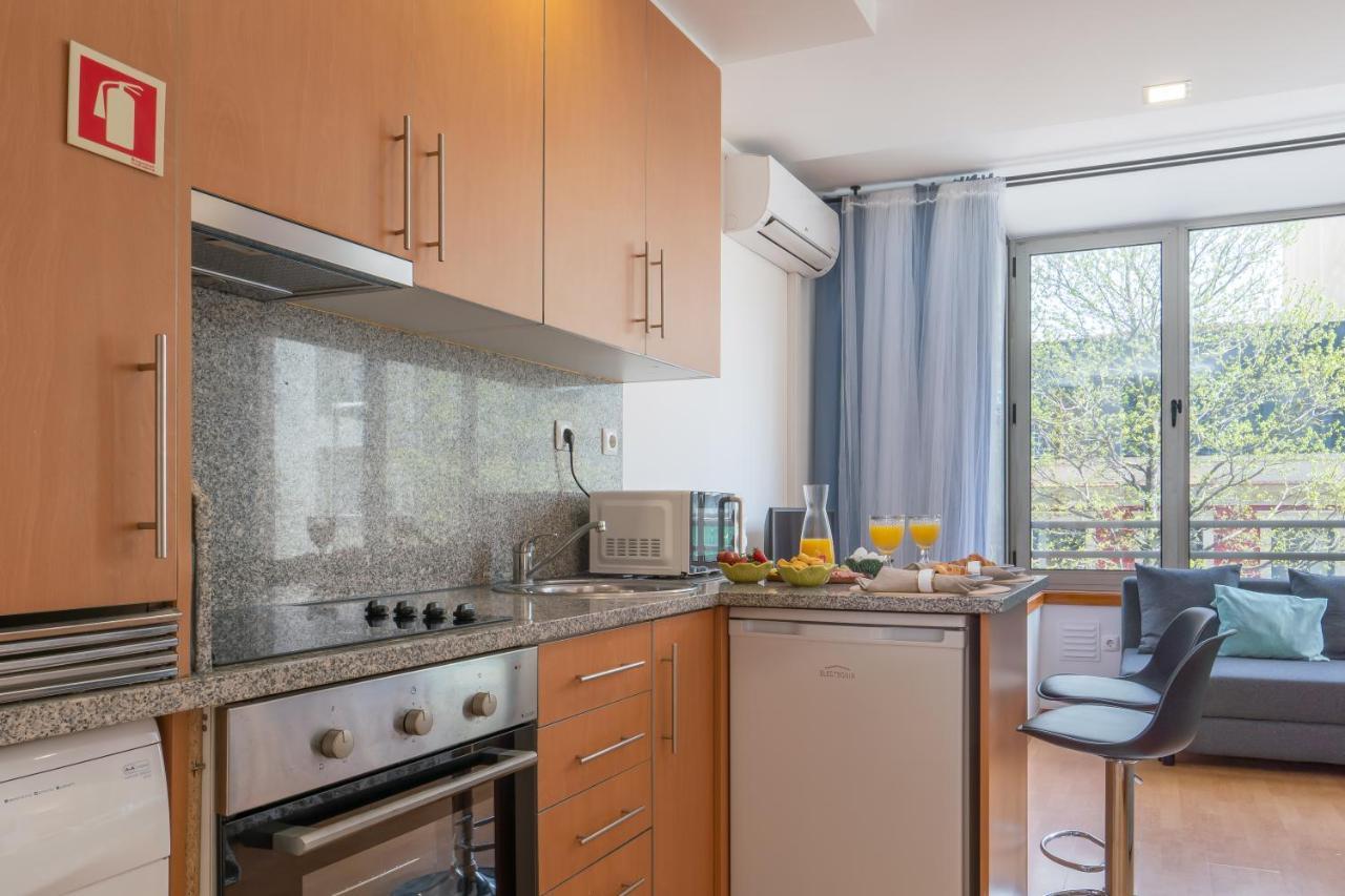 Host Wise - Bright Quiet Flats - Prime Location Apartment Porto Luaran gambar