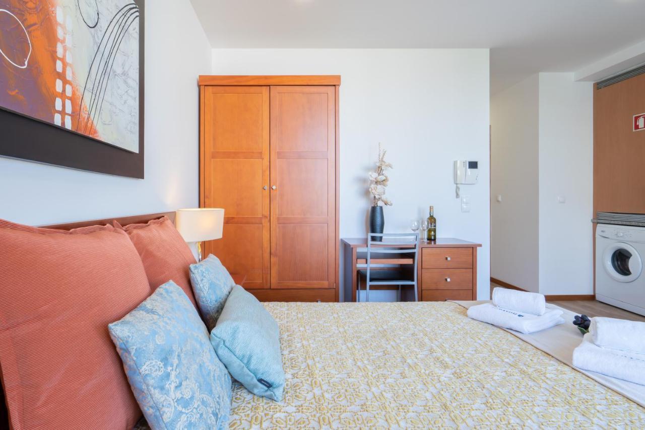 Host Wise - Bright Quiet Flats - Prime Location Apartment Porto Luaran gambar