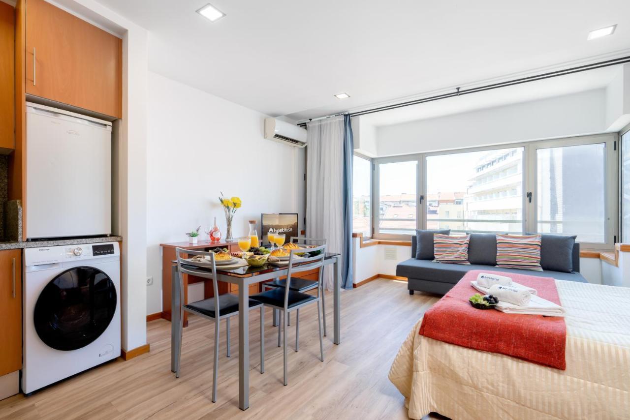 Host Wise - Bright Quiet Flats - Prime Location Apartment Porto Luaran gambar