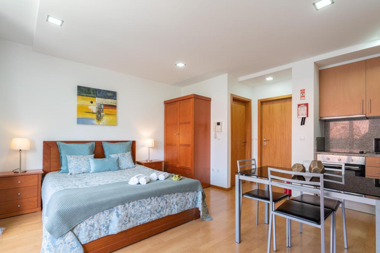 Host Wise - Bright Quiet Flats - Prime Location Apartment Porto Luaran gambar