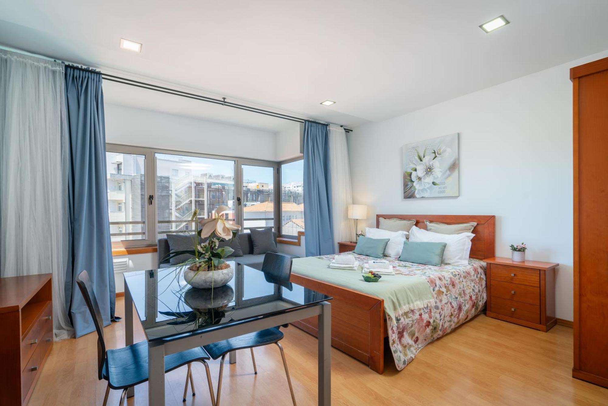 Host Wise - Bright Quiet Flats - Prime Location Apartment Porto Luaran gambar