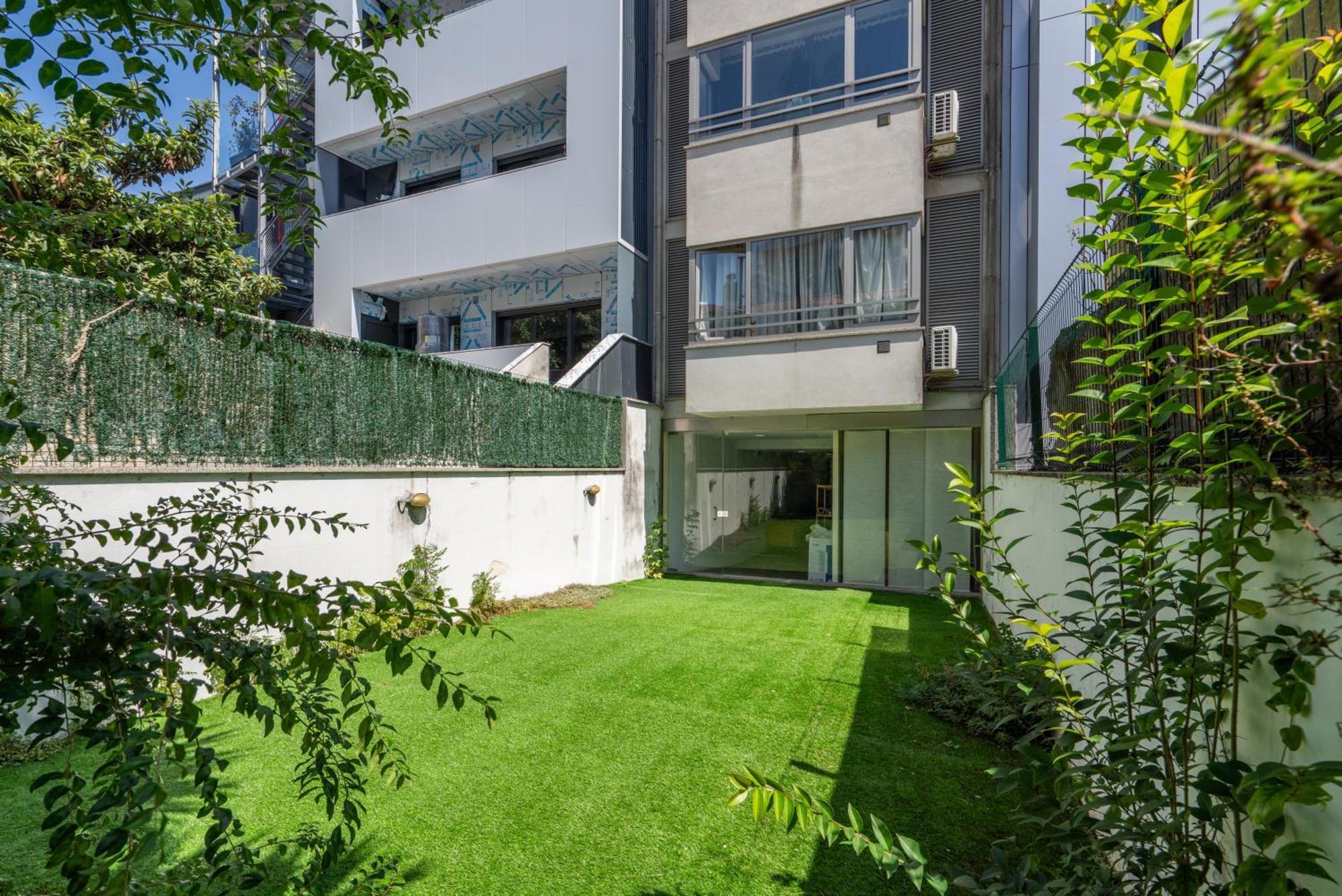Host Wise - Bright Quiet Flats - Prime Location Apartment Porto Luaran gambar