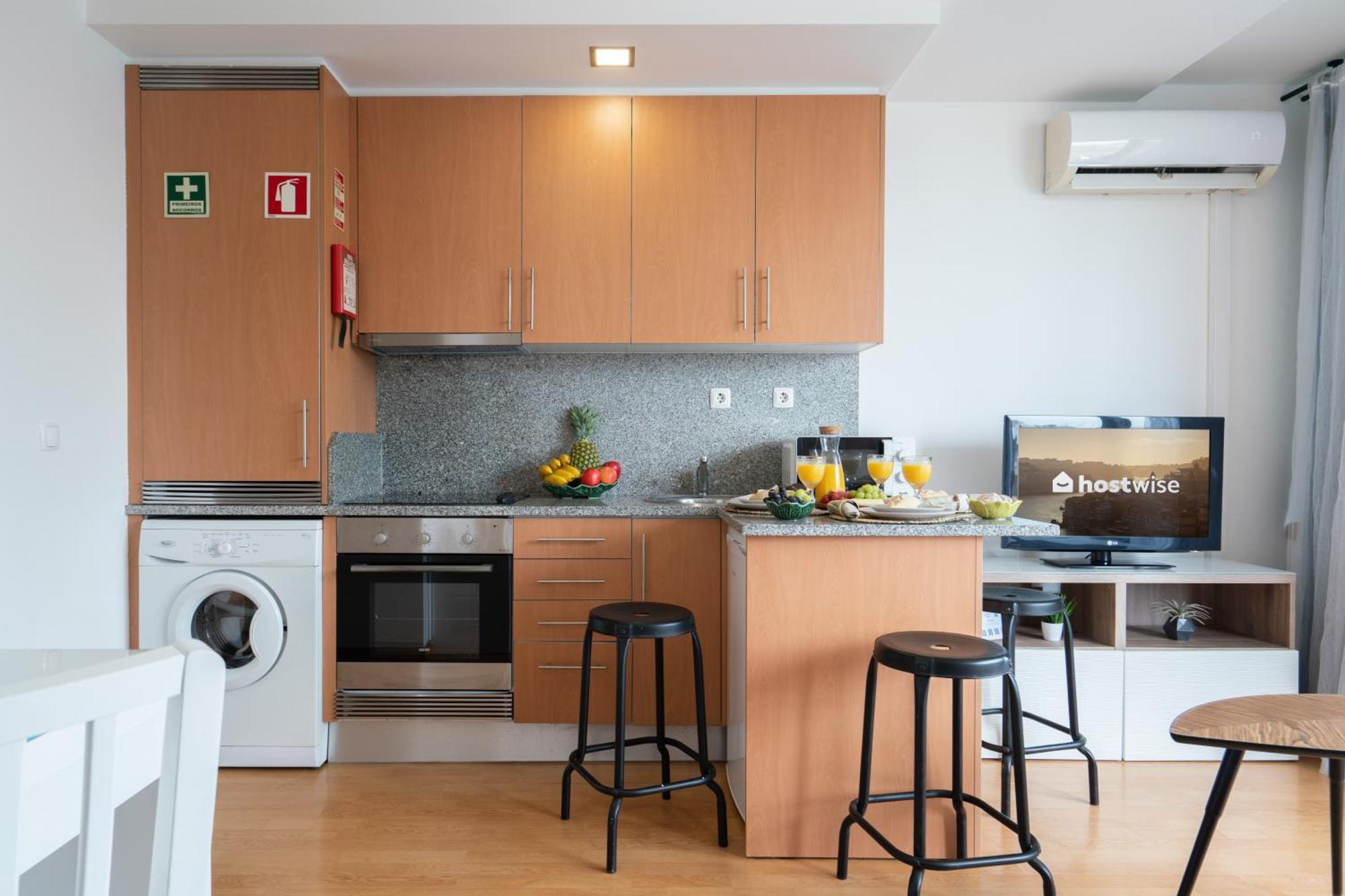Host Wise - Bright Quiet Flats - Prime Location Apartment Porto Luaran gambar